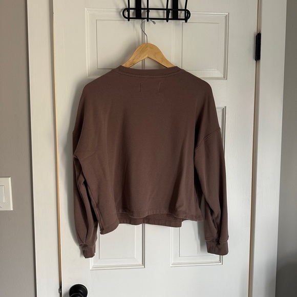 Calvin Klein Crewneck Sweatshirt - Picture 2 of 2